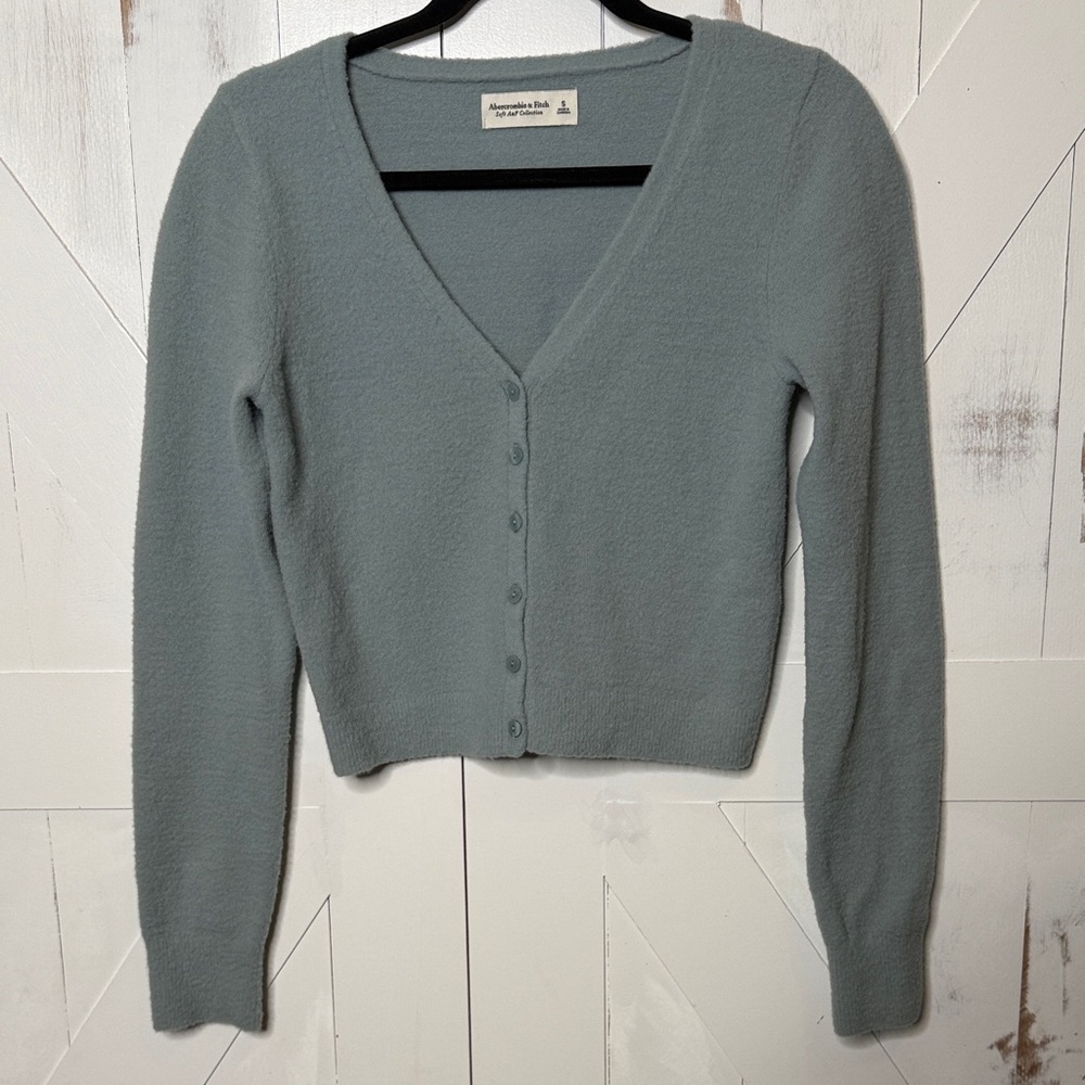 Abercrombie & Fitch Soft AF V Neck Button Up Cardigan - Blue